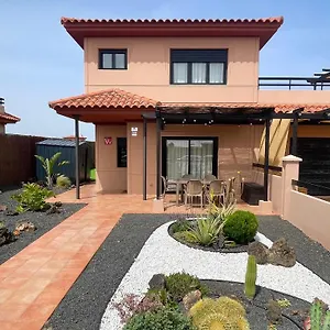 Twins Villa Lajares